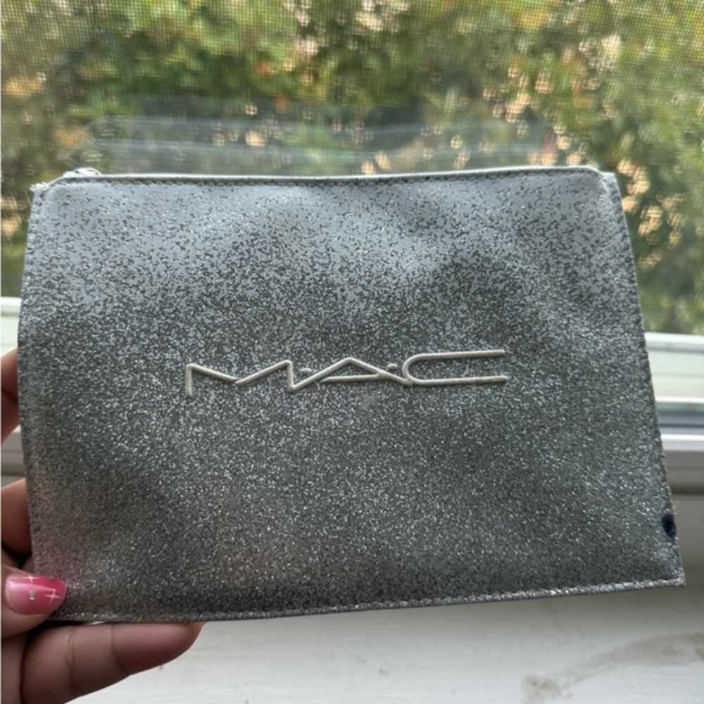 Mac‎ makeup bag - slim